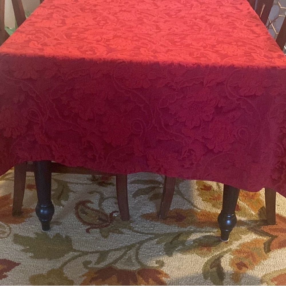 Table Linen Elegant Tapestry Print Rich Red 56” x100”